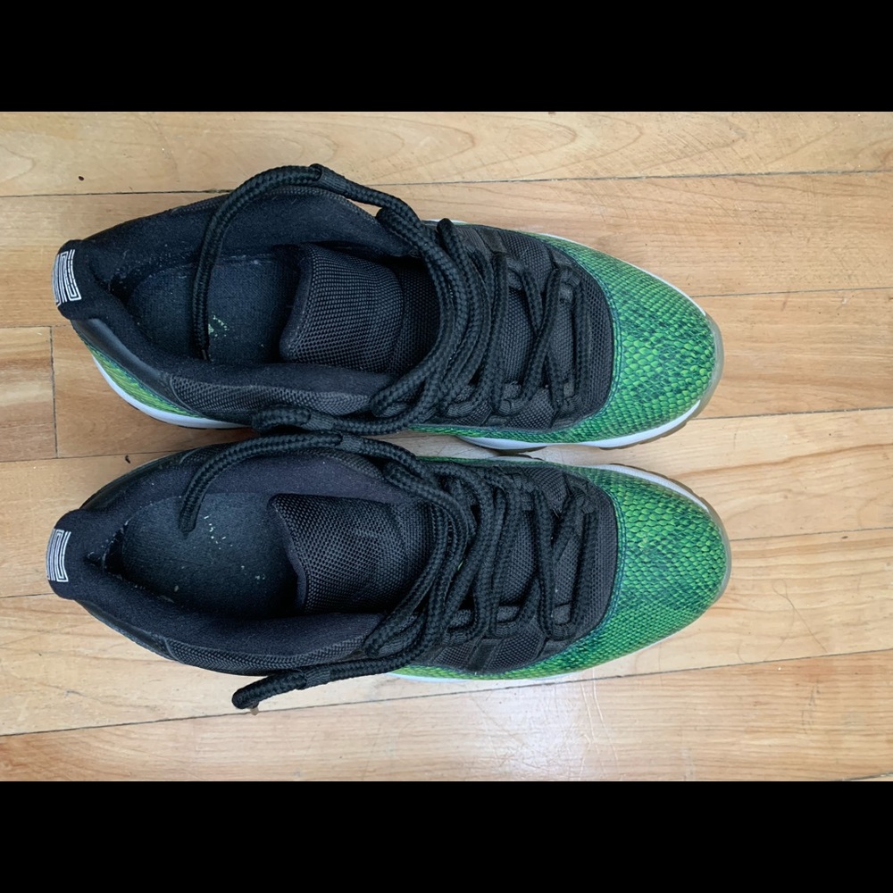 Air Jordan 11 retro low sneakers